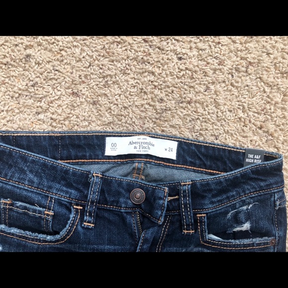 Abercombie 00R Super High-Rise Skinny Jean - Picture 5 of 7